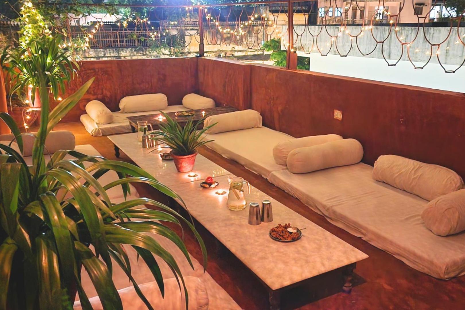 Chillout - A Boutique Hotel & Rooftop Restaurant Jaipur Dış mekan fotoğraf